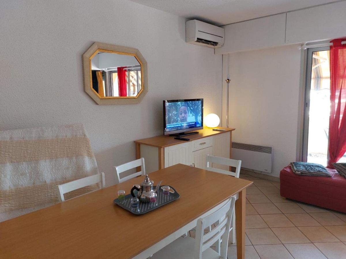 BLEU AZUR Appartement 3 étoiles Hyères Exterior foto