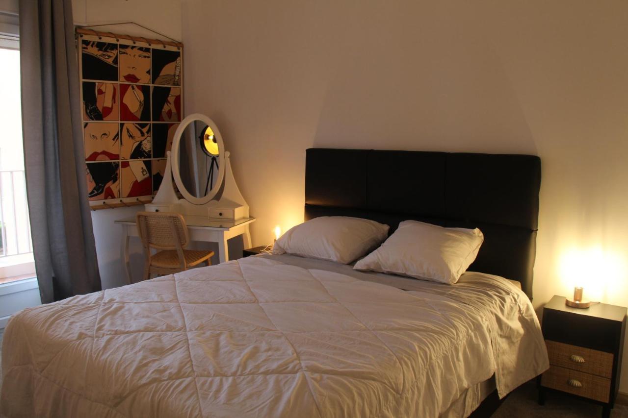 BLEU AZUR Appartement 3 étoiles Hyères Exterior foto